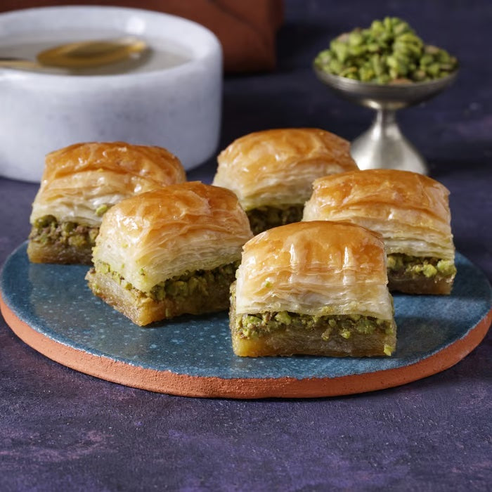 Karakoy Gulluoglu Diabetic Light Baklava with Pistachio SF Traders